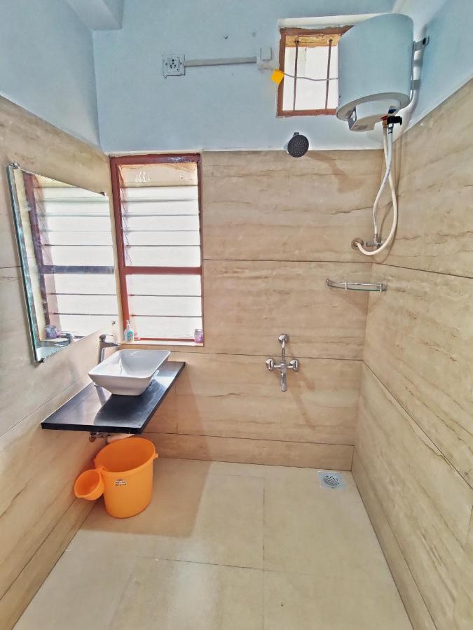 Vedganga Villa - Homestay コールハープル エクステリア 写真